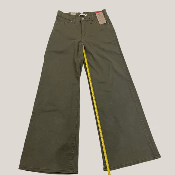Levi’s 315 Shaping Wide Leg Jeans 30x32 | Olive Twill High Rise NWT, New Gift - Picture 8 of 9